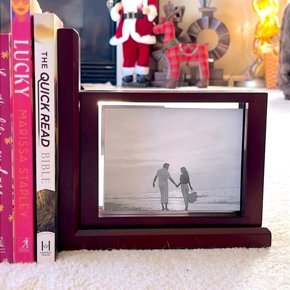 Brand New Jordan Mark Solid Wood Cherry Finish Photo Picture Frame Bookends Pair - Picture 7 of 16